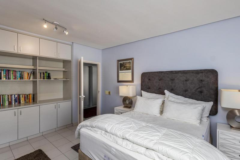 3 Bedroom Property for Sale in Bantry Bay Western Cape